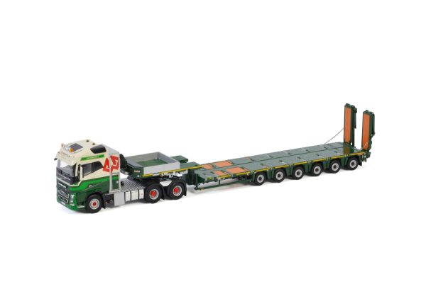 Westdijk Se; VOLVO FH4 GLOBETROTTER 6X4 SEMI LOW LOADER | RAMPS - 6 AXLE