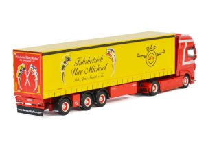 Michael Fuhrbetrieb; DAF XF SUPER SPACE CAB MY2017 4X2 CURTAINSIDE TRAILER – 3 AXLE