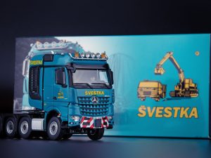 Svestka Mercedes-Benz Arocs SLT BigSpace 8×4