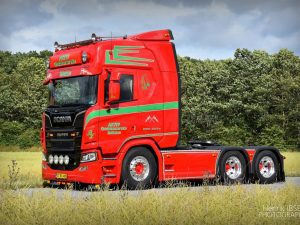 Aktiv Containerservice; SCANIA R HIGHLINE | CR20H 6X2 TAGAXEL