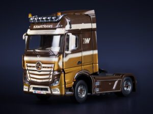 Kawatrans Mercedes Benz Actros GigaSpace 4×2