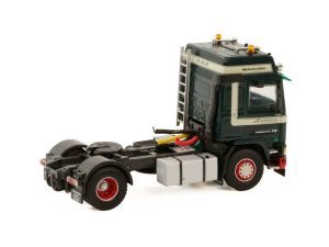 AH van Schie; VOLVO F12 GLOBETROTTER 4X2