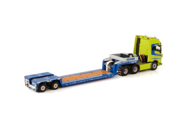NORDIC CRANE (CRANE NORWAY); VOLVO FH5 GLOBETROTTER XL 6X2 TAGAXEL LÅGLASTARE - 2 AXLAR - Bild 2