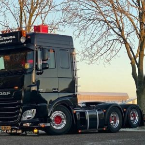 WESLEY ROMME; DAF XF SPACE CAB MY2017 6X2 TAG AXLE