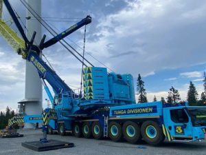 JINERT; LIEBHERR LTM 1750