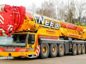 NEEB; LIEBHERR LTM 1650-8.1