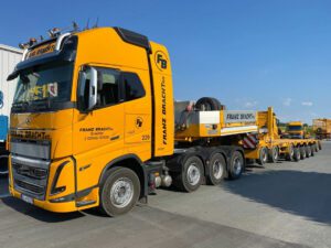 FRANZ BRACHT KG; VOLVO FH5 GLOBETROTTER XL 8X4 SL LOW LOADER WITH 2 AXLE DOLLY – 6 AXLE