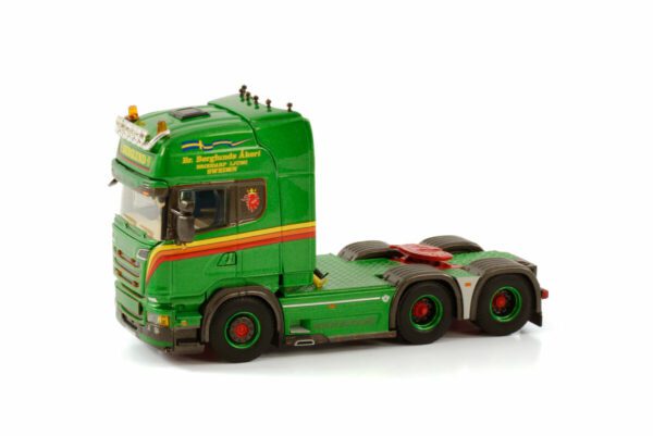 BERGLUND; SCANIA R STREAMLINE TOPLINE 6X2 TAG AXLE