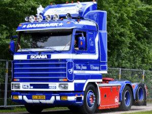 FINN JENSEN HINNERUP; SCANIA 3-SERIEN STREAMLINE 6X2 TAGAXEL