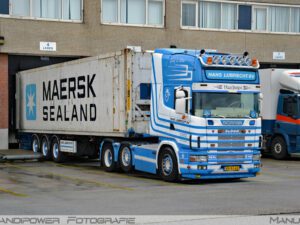 HANS LUBRECHT BV; SCANIA R4 TOPLINE 6X2 TWINSTEER CONTAINER TRAILER – 3 AXLE WITH 40FT REEFER CONTAINER