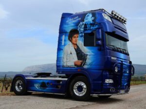 TRANSPORTS T.M.G; DAF XF 105 SUPER SPACE CAB 4X2