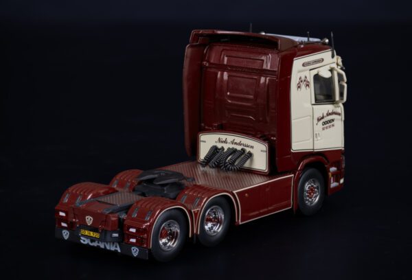 NIELS ANDERSSON  SCANIA S MIDDLE ROOF 6X4 - Bild 2