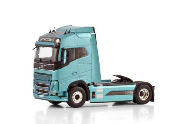 PREMIUM LINE; VOLVO FH5 GLOBETROTTER ELECTRIC 4X2 - Bild 3