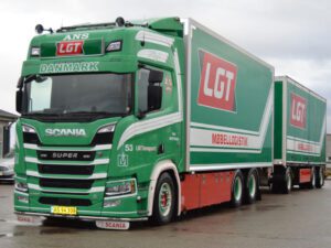 LM Transport LGT; SCANIA R HIGHLINE CR20H RIGED BOX TRUCK 6X2 TAG AXLE RIGED BOX DRAWBAR TURNTABLE TRAILER – 6 AXLE