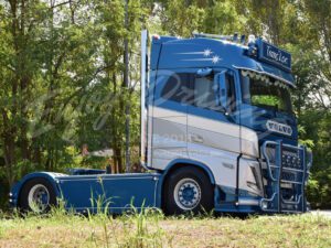 Trans’Loc; VOLVO FH5 GLOBETROTTER 4X2