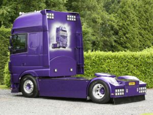 Verweij; DAF XF SUPER SPACE CAB 4X2
